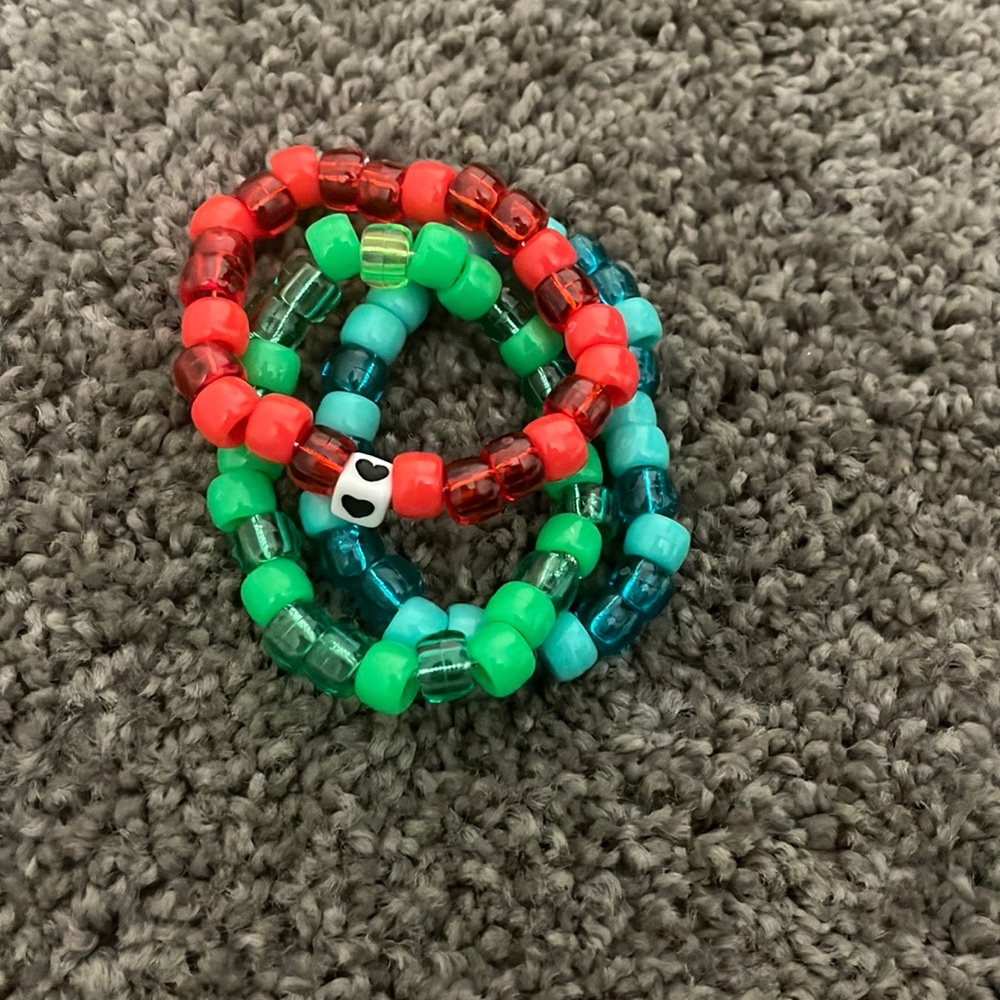 3 Bracelets 🕉
